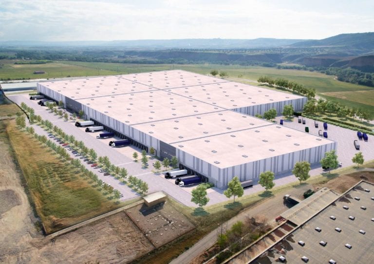 El fondo alemán Patrizia pone en venta el nuevo centro logístico de Amazon en Madrid