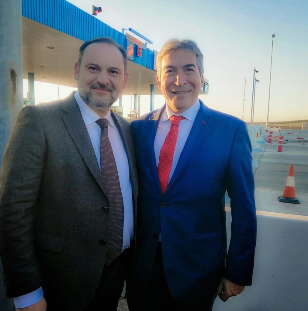 lucrecio fernande director general de Sepes y el ministro Jose Luis Abalos fuente twitter