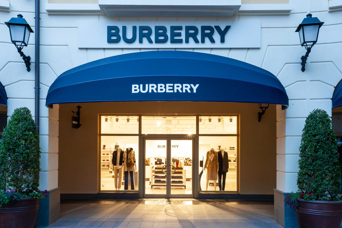 Burberry Chooses Málaga to Open its Third Outlet in Spain - Brainsre news  España