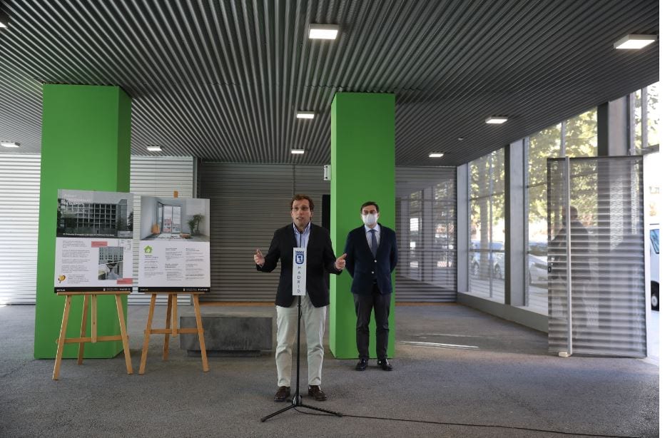 Almeida naugura la primera promocion de vivienda publica de Madrid con el certificado Passivhaus