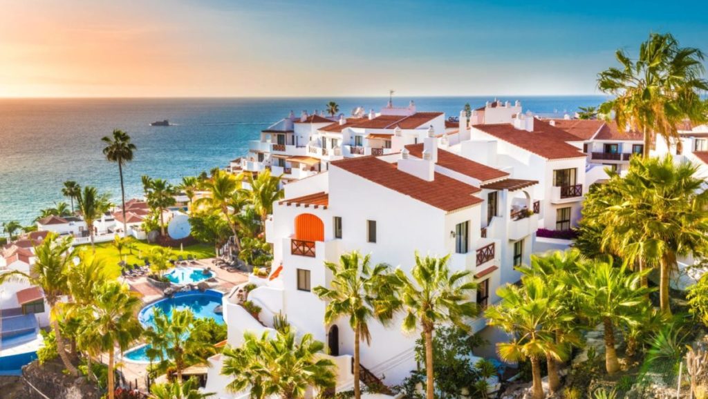 La ocupación en los hoteles españoles baja un 9,4% respecto a 2019