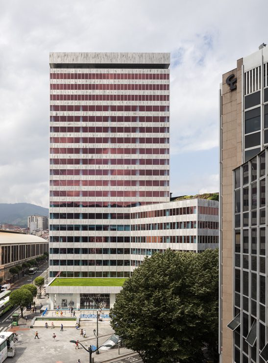 The Fund Angelo Gordon Puts Torre Bizkaia in Bilbao Up For Sale For €150 Million
