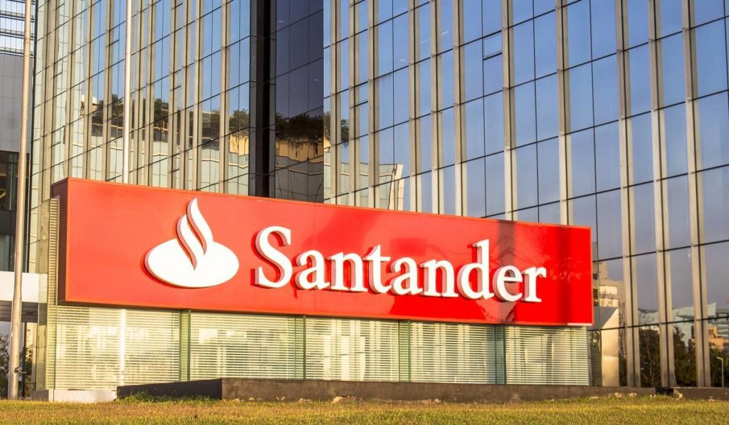 Banco Santander vende la antigua sede del Popular en Lisboa por más de 50 millones