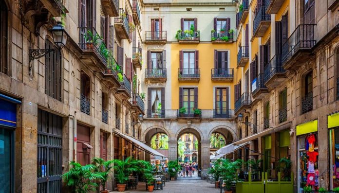 Barcelona registra un déficit de 186.000 viviendas de alquiler asequible por falta de suelo disponible