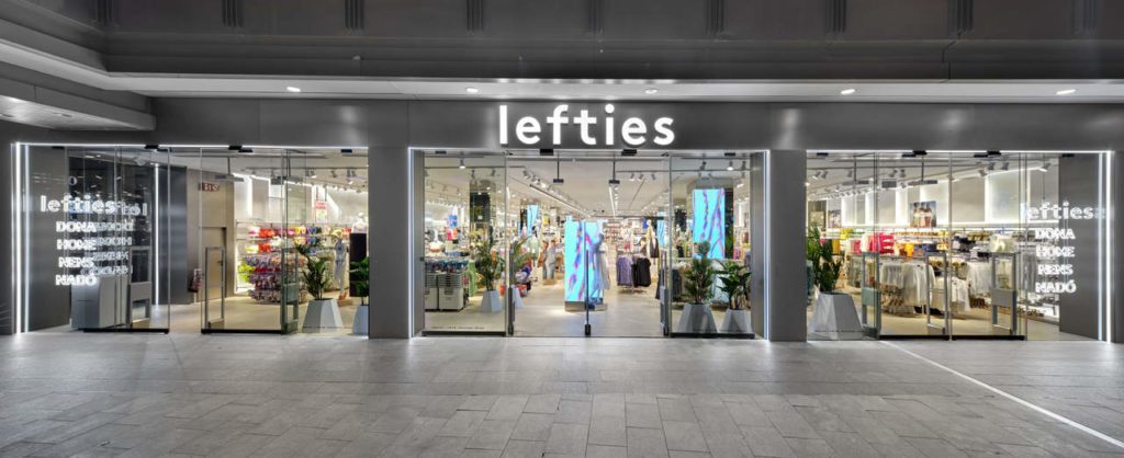 Inditex potencia su marca low-cost Lefties con una nueva flashipstore en Barcelona
