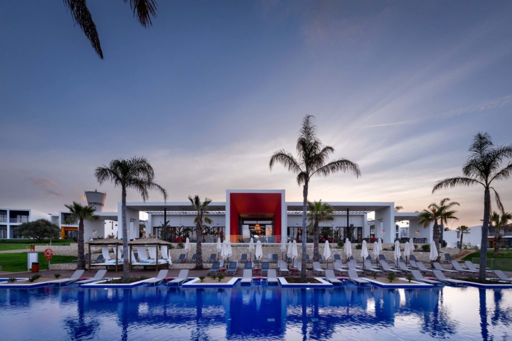 Azora compra el hotel de lujo Pestana Blue Alvor en el Algarve