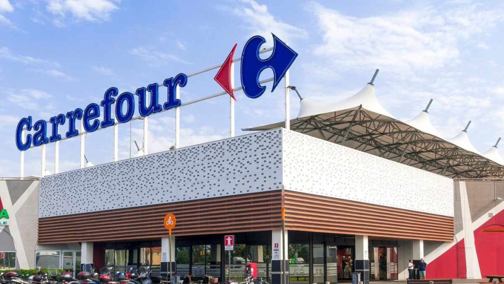 Carmila y Carrefour invertirán 10 millones en la renovación del centro comercial Peñacastillo