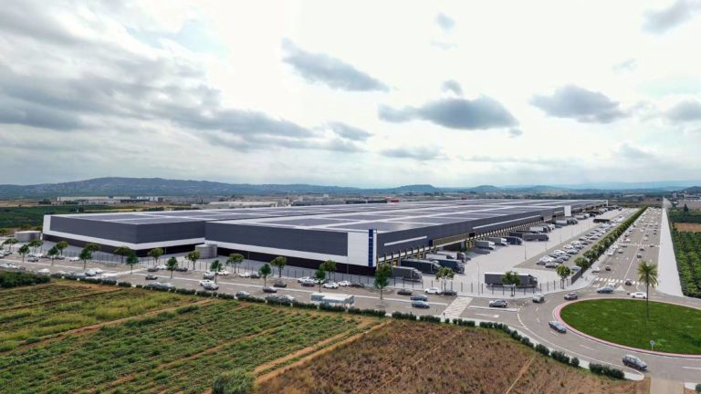Newdock adquiere un suelo logístico de más de 250.000 m2 en Valencia