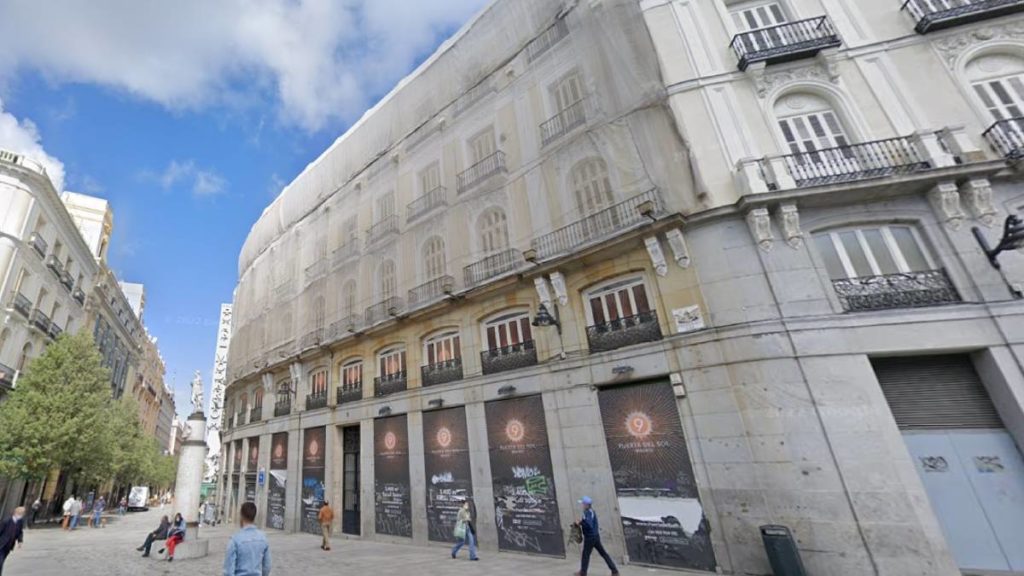 El Corte Inglés se hace con el número 9 de la Puerta del Sol, en Madrid