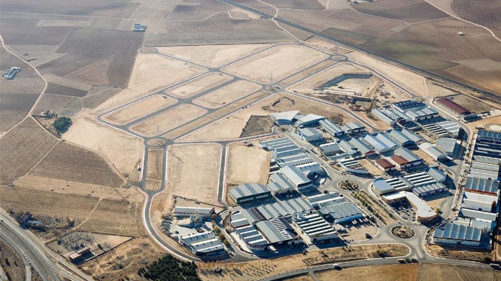 Sepes vende 11.700 m2 de suelo para actividad industrial en La Roda (Albacete)