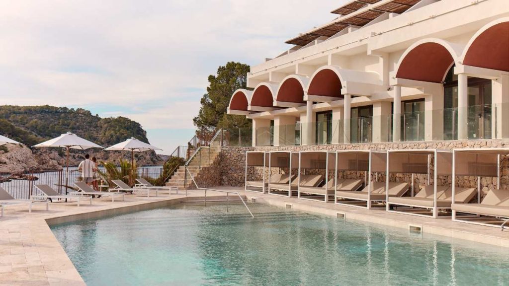 HIP inaugura el Cala San Miguel Hotel Ibiza tras invertir 35 millones en su transformación y reposicionamiento