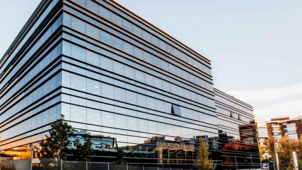 Promociones Azarbe compra un edificio de oficinas en el norte de Madrid 4 Promociones Azarbe compra un edificio de oficinas en el norte de Madrid