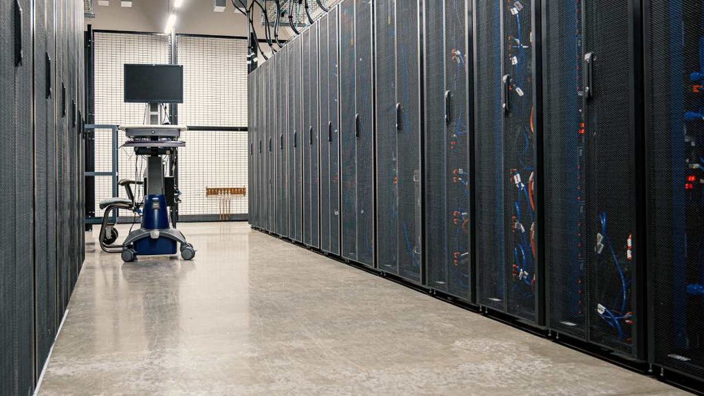 La exigencia del Gobierno a los centros de datos: un 80% de la energía debe proceder de renovables