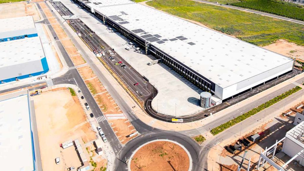 Newdock alquila a Raminatrans cerca de 30.000 m² en el parque logístico Los Naranjos (Valencia)