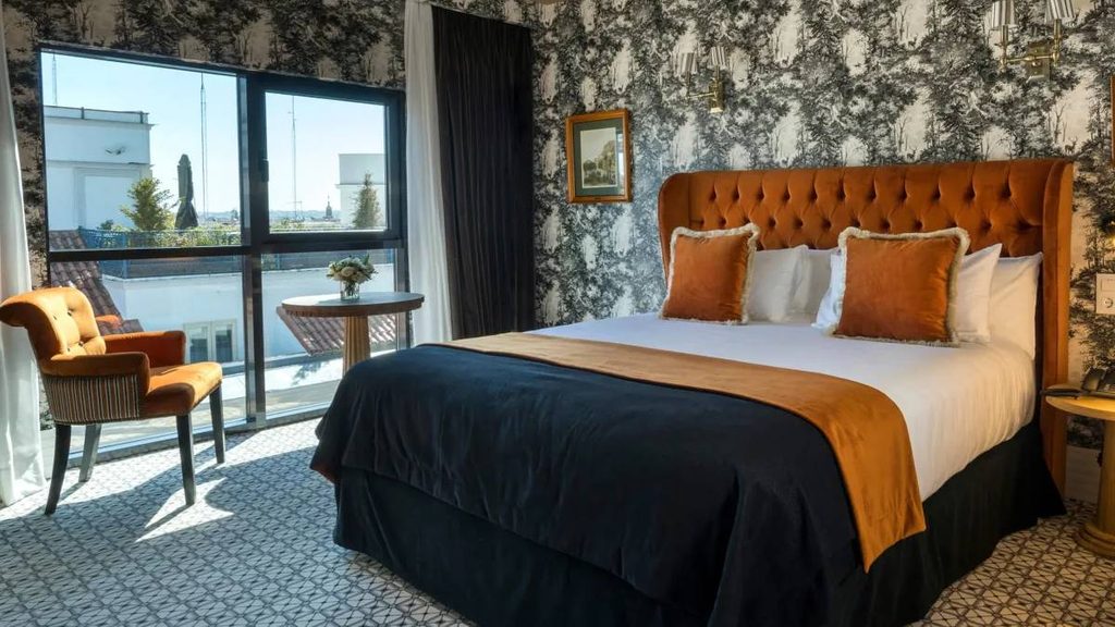 Hilton abre un hotel de 155 habitaciones en el barrio de Salamanca de Madrid