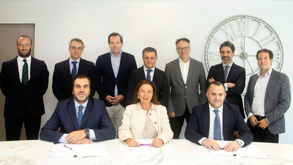 Atalaya y Summum crean Atalum Hospitality para impulsar inversiones hoteleras por más de 2.000 millones