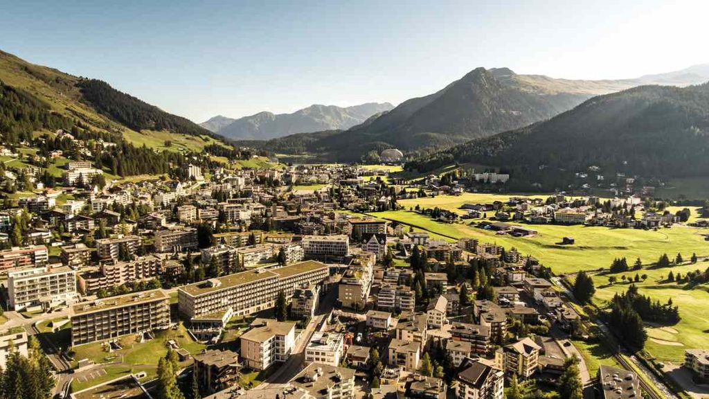 Davos (Suiza) lidera la subida del lujo de montaña con un 14,5% interanual
