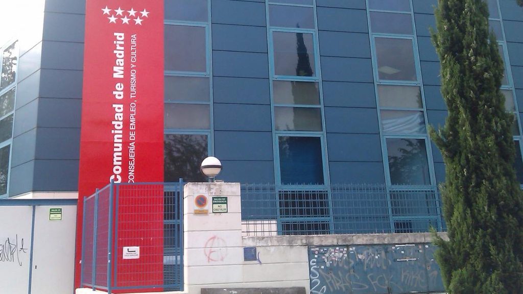 La Comunidad de Madrid vende un edificio público por 16,7 millones y termina pagando 26,8 para seguir utilizándolo