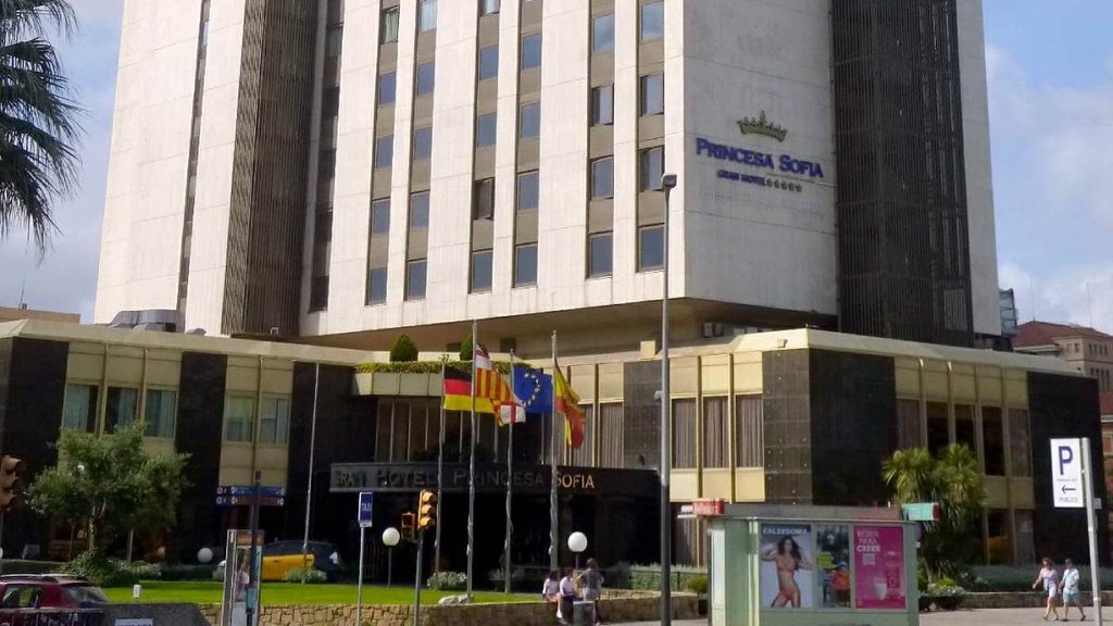 Riu compra el histórico hotel Princesa Sofía de Barcelona