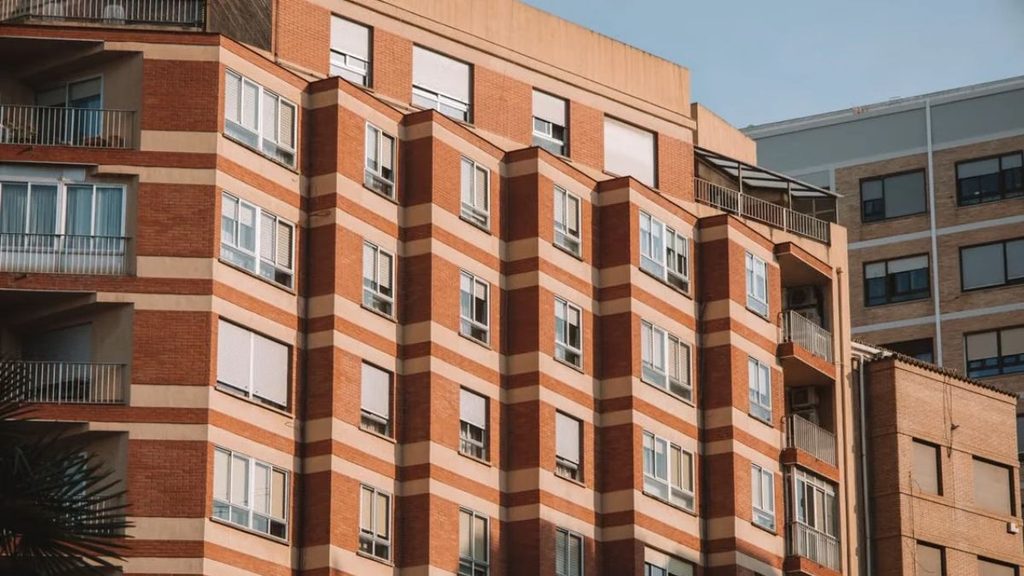 La vivienda protegida terminada se dispara un 123%: 6.129 en el 2T 4 La vivienda protegida terminada se dispara un 123%: 6.129 en el 2T